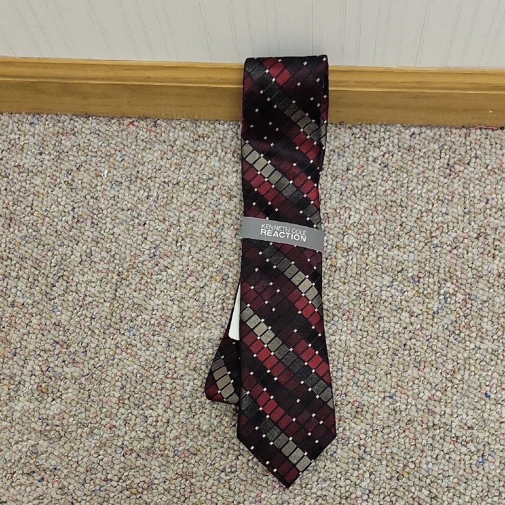 Kenneth Cole Reaction Burgundy and Black Checkered Tie. NWT